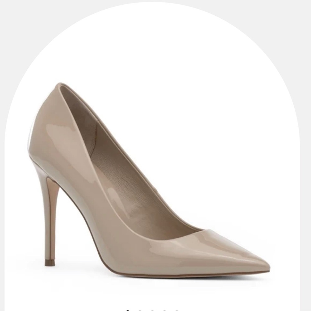 D’Amelio Karyenaa Pump